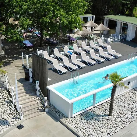 Scandinavia Marine Aparthotel