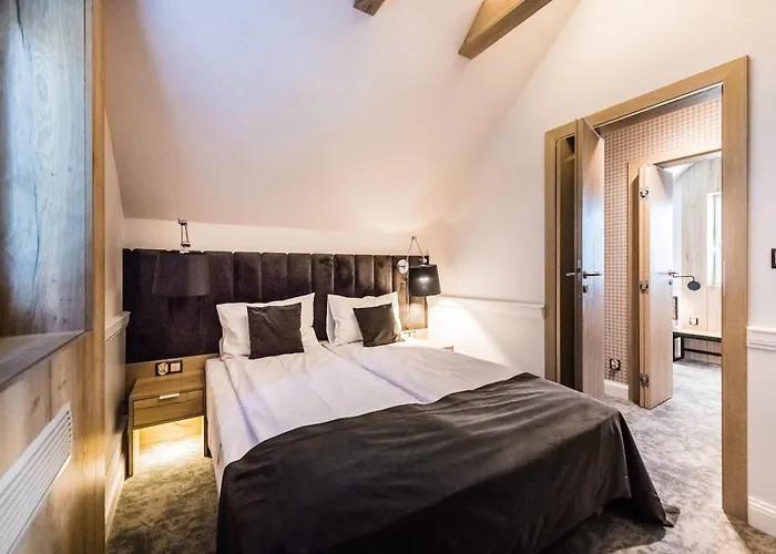 Scandinavia Zator, An Ascend Collection